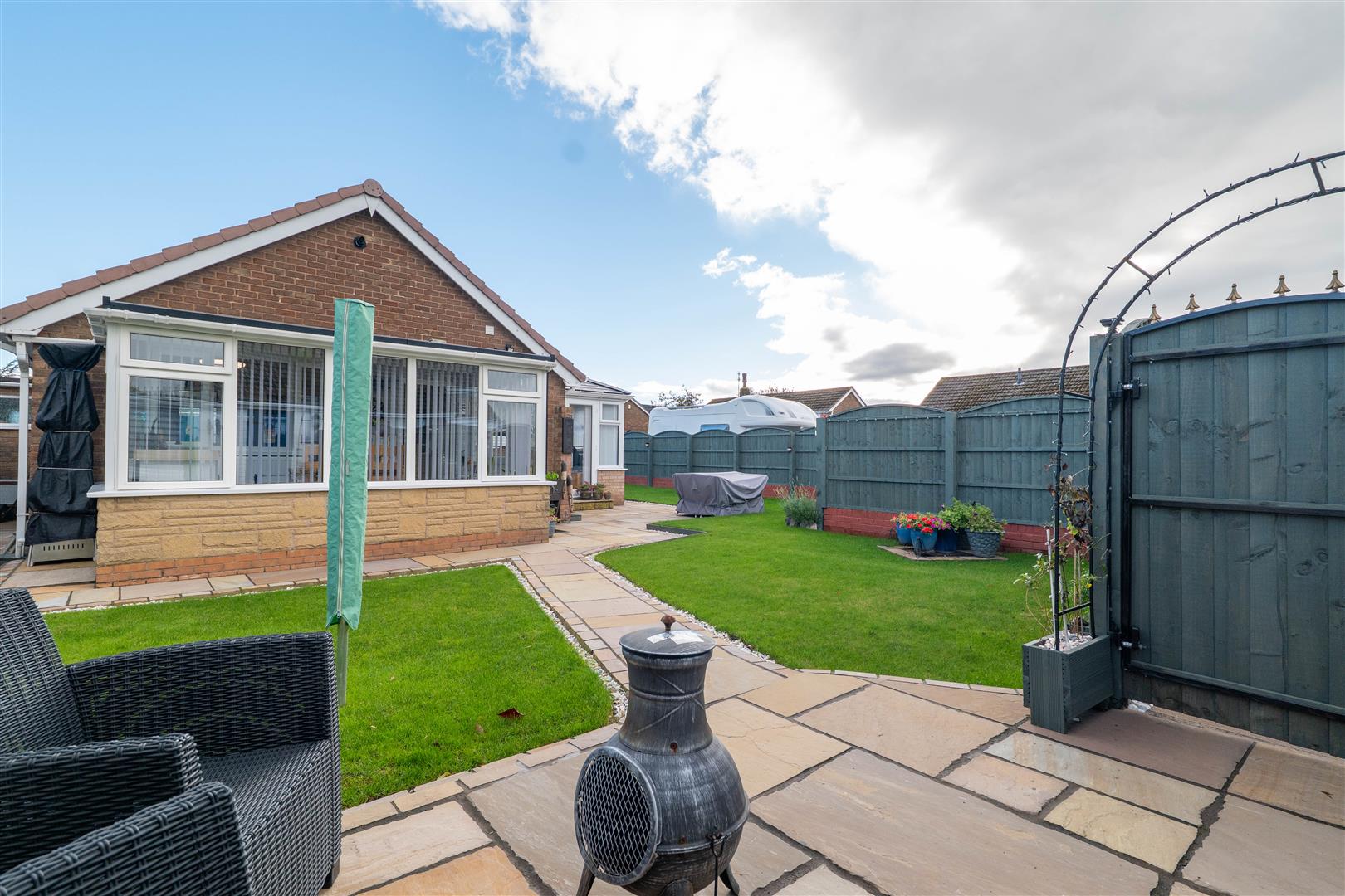 Southfield Drive, Preston